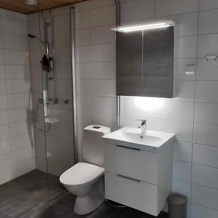 Captain's Square Apartment *