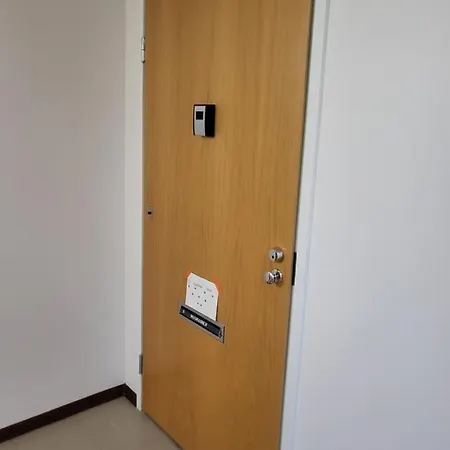 Captain's Square Apartment *